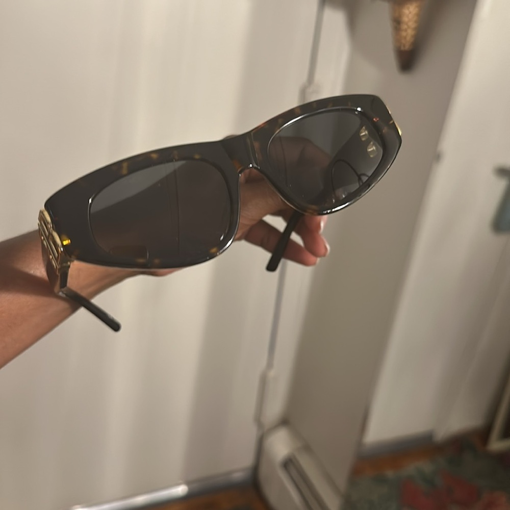 *Brand New* Brown Balenciaga sunglasses - Picture 2 of 5
